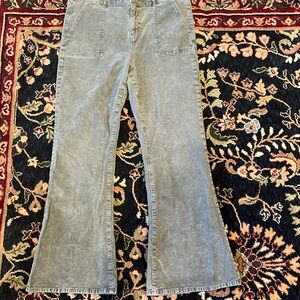American Eagle size 16 army green corduroy flare jeans